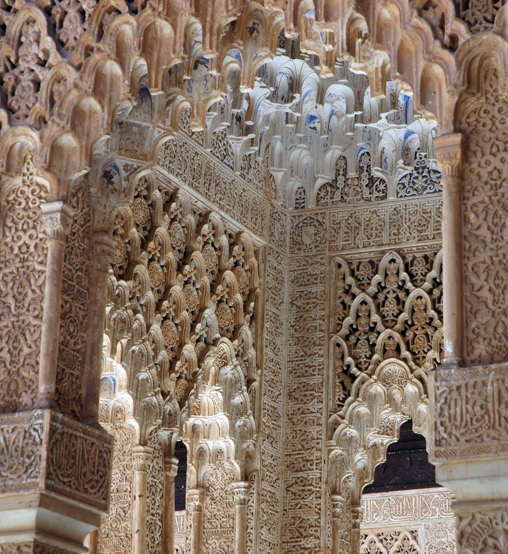 Alhambra_columns